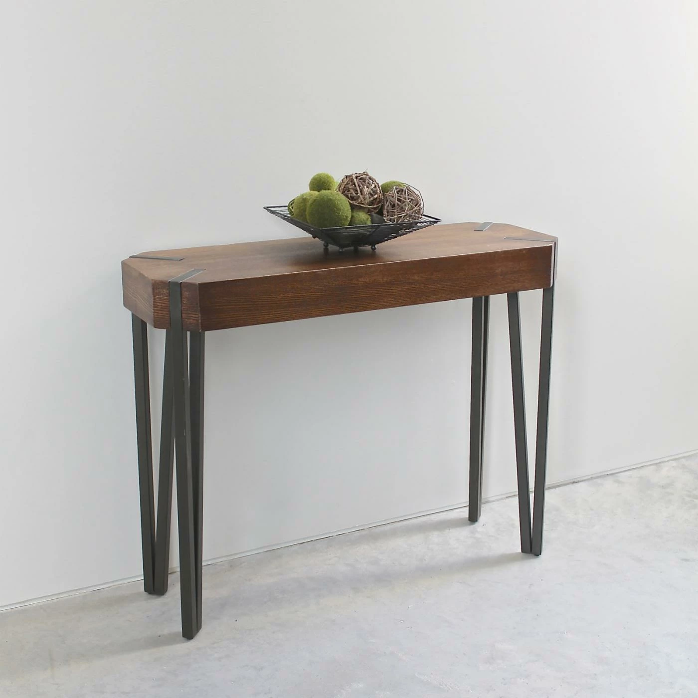 Outlet π₯° Distressed & Industrial Style Console Tables International Caravan Hamburg Contemporary Wood Console Table π